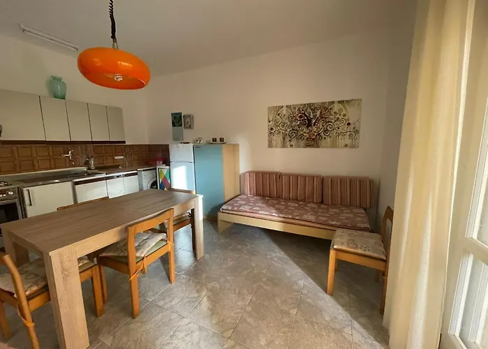 Casa Comoda A Due Passi Dal Mare Appartement Il Monte
